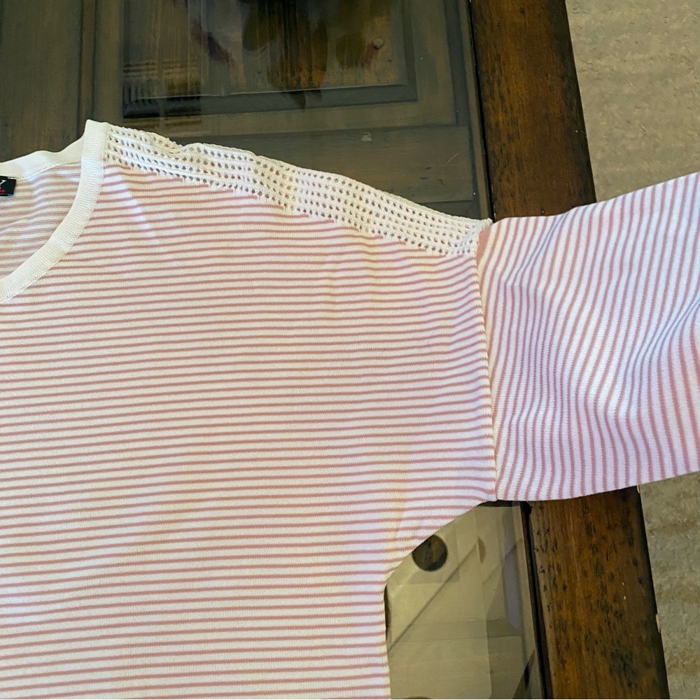 Piccadilly Canada Rose Pink Light Sweater size XS NWOT - Picture 14 of 14